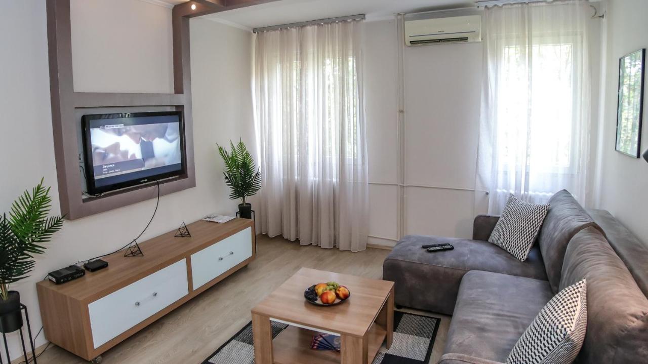 Delta City New Belgrade Apartment Free Public Parking Exterior foto
